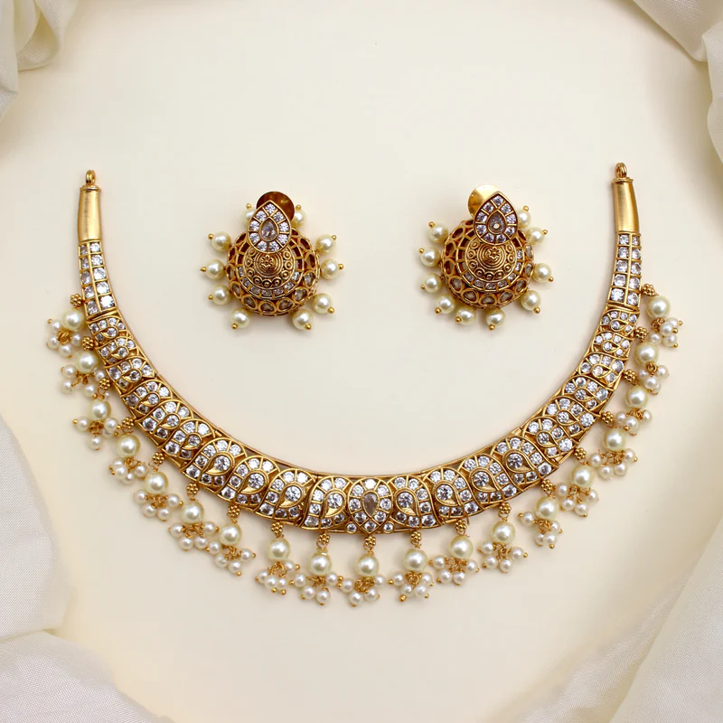AD Mango Antique Bridal Hasli Necklace set